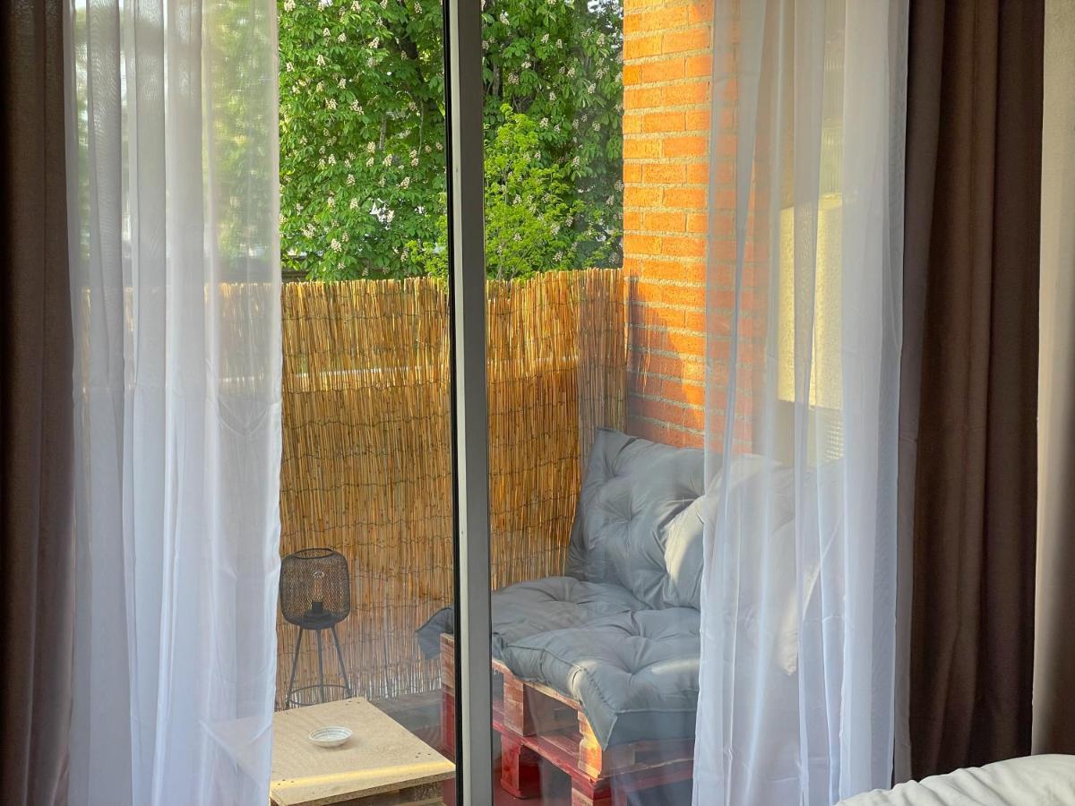 La Porte De L'Echappee Verte - Salon Exterieur & Parking Prive 阿尔比 外观 照片
